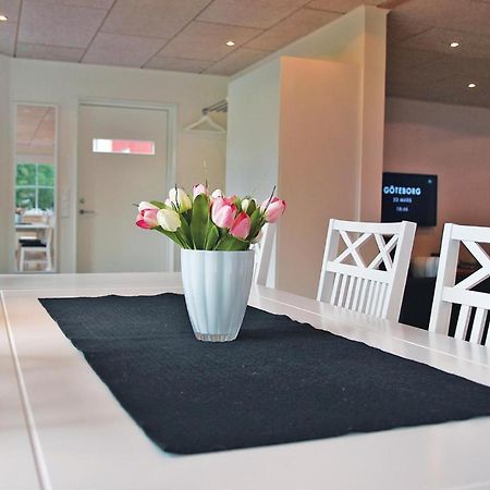 2 Bedroom Cozy Apartment In Habo Mullsjö 外观 照片