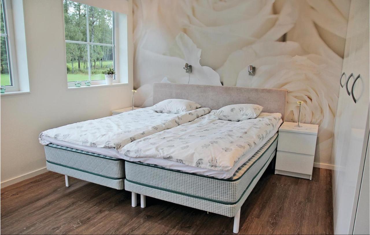 2 Bedroom Cozy Apartment In Habo Mullsjö 外观 照片